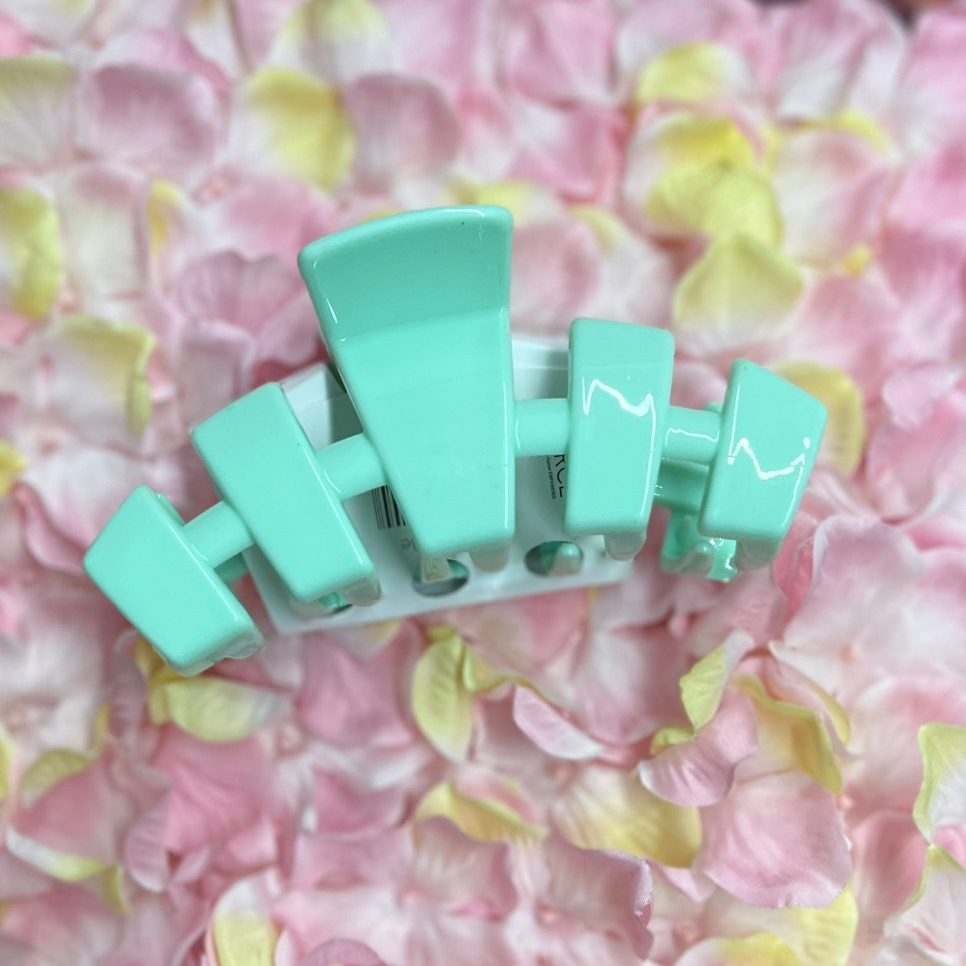 2024 Spring Teleties Collection Shabby Chic Boutique and Tanning Salon