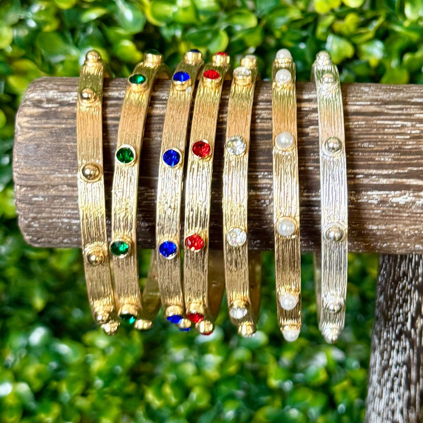 Bangles Shabby Chic Boutique and Tanning Salon