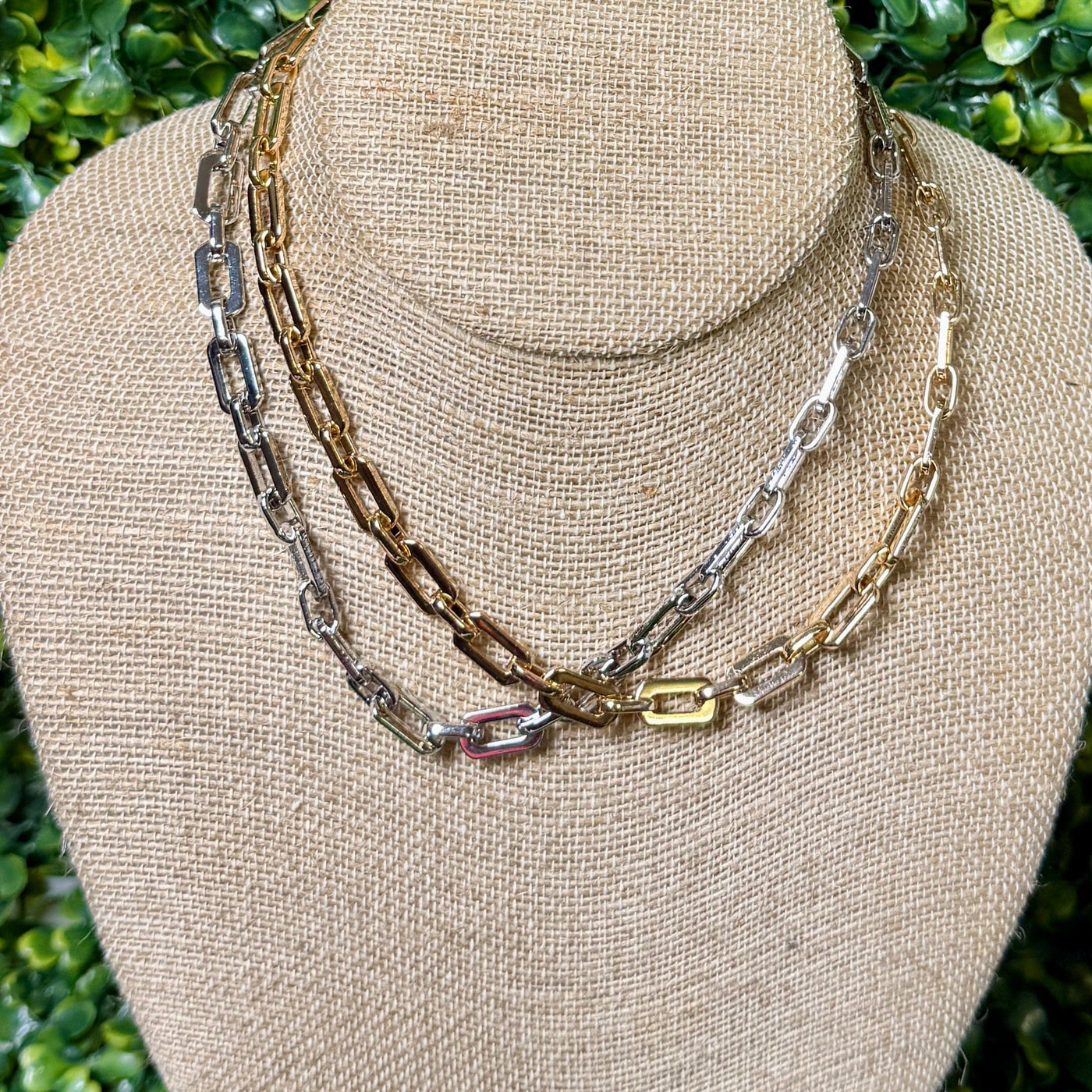 Basic Chains Shabby Chic Boutique and Tanning Salon