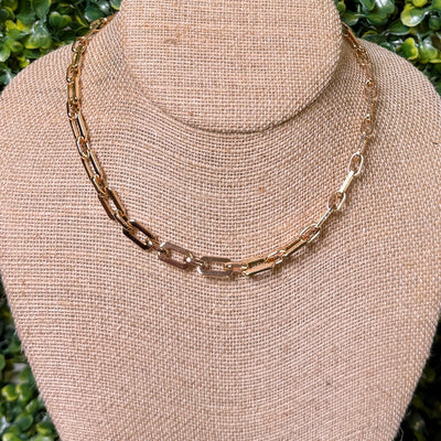 Basic Chains Shabby Chic Boutique and Tanning Salon Gold