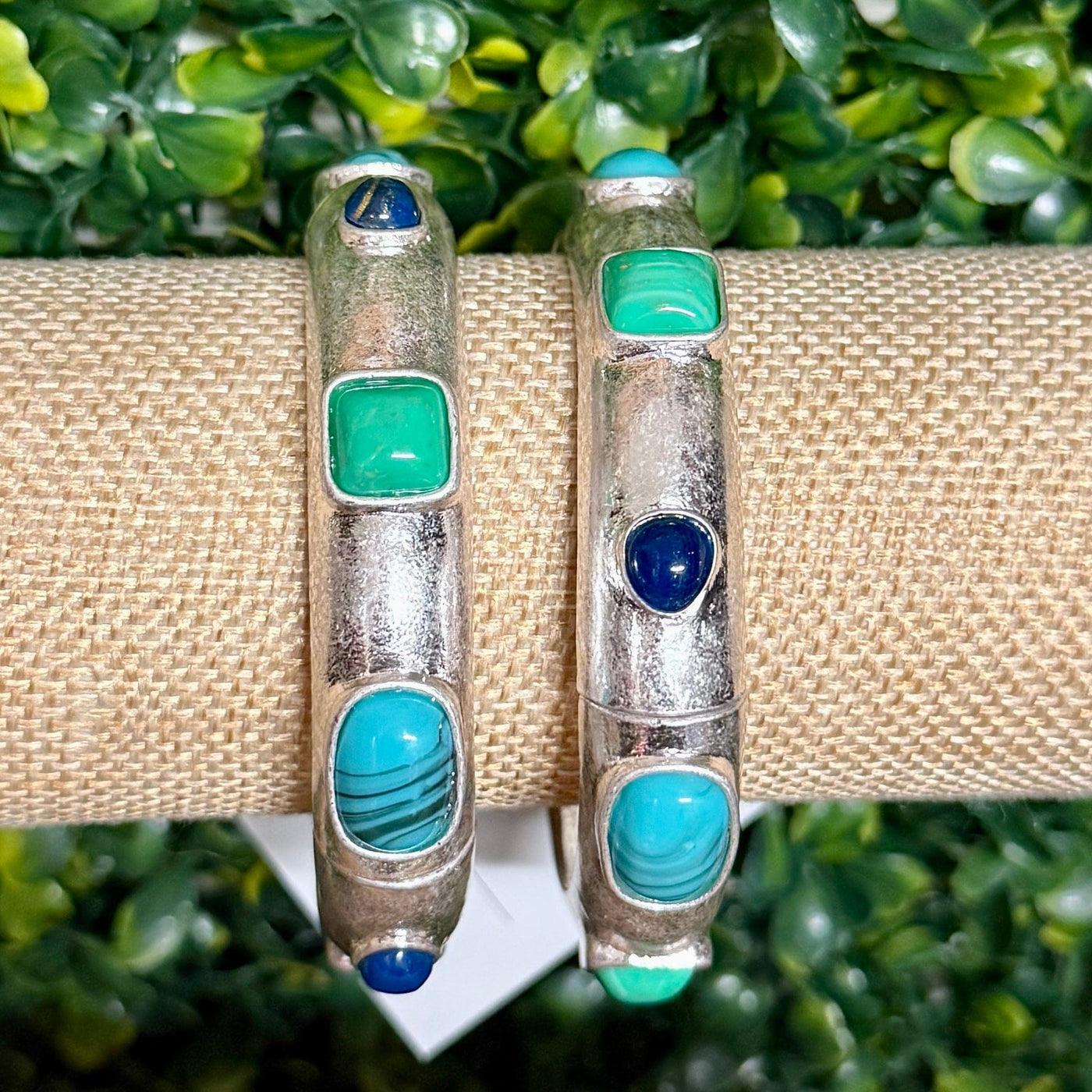 Blue Stones on Silvertone Stretch Bracelet Shabby Chic Boutique and Tanning Salon