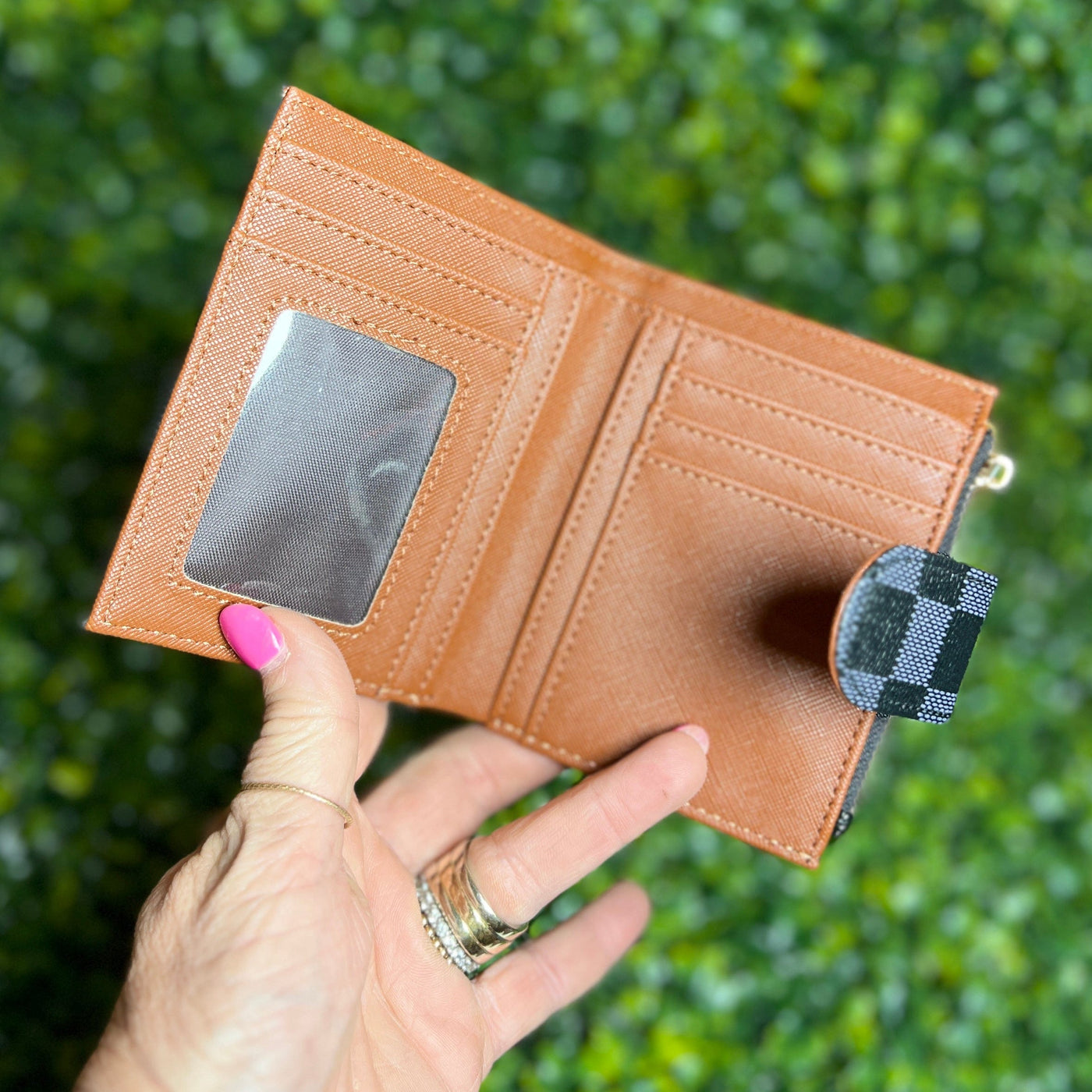 Checkered Wallets Shabby Chic Boutique and Tanning Salon