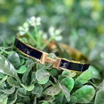 Colorful Fashion Bracelets Shabby Chic Boutique and Tanning Salon Black