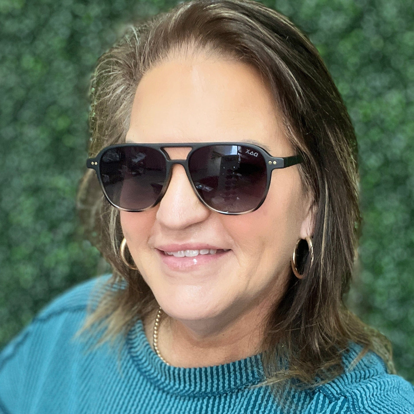 Dax Spring Sunglasses Shabby Chic Boutique and Tanning Salon Briggs in Black Gradient