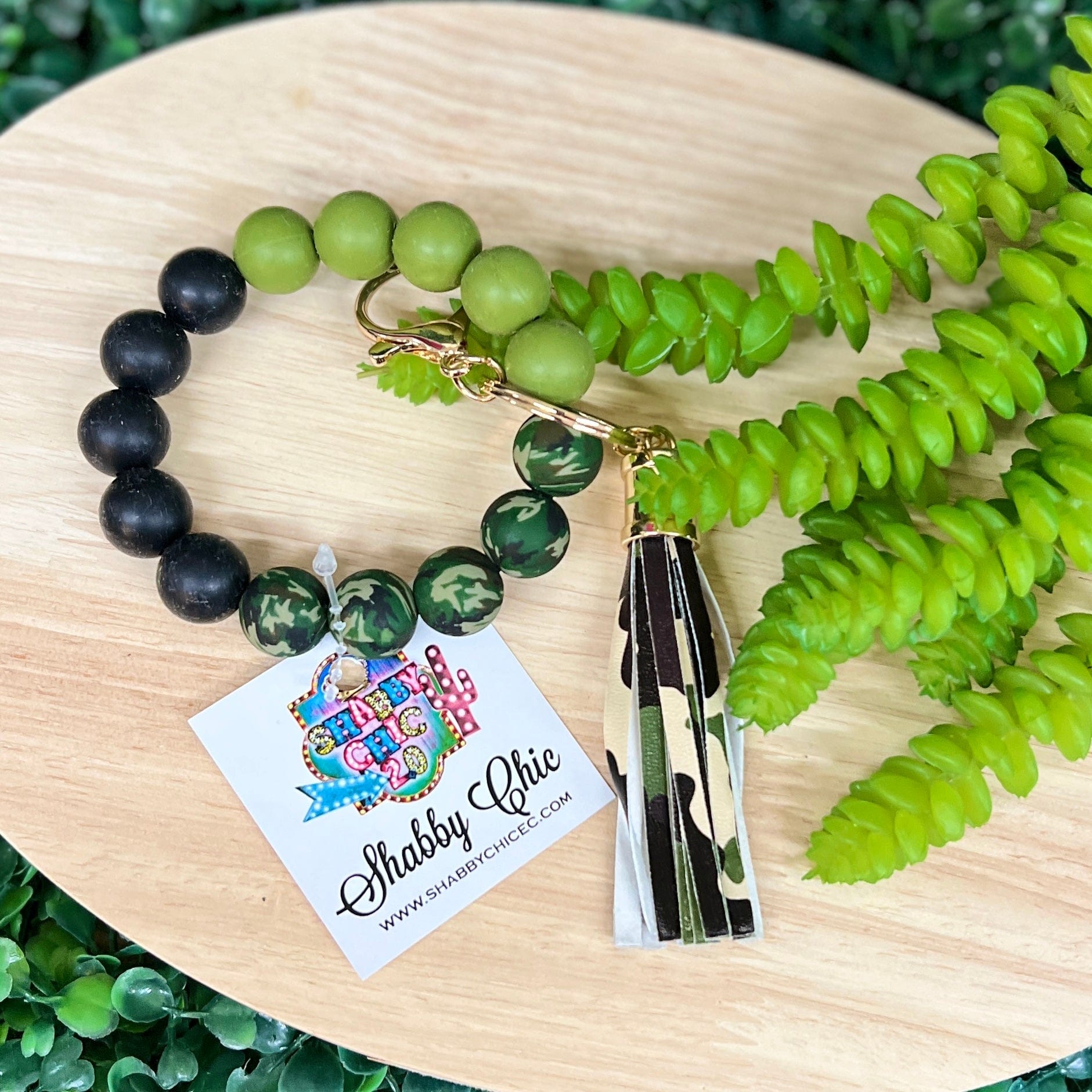 Green/Camo Beaded Keyrings – Shabby Chic Boutique and Tanning Salon