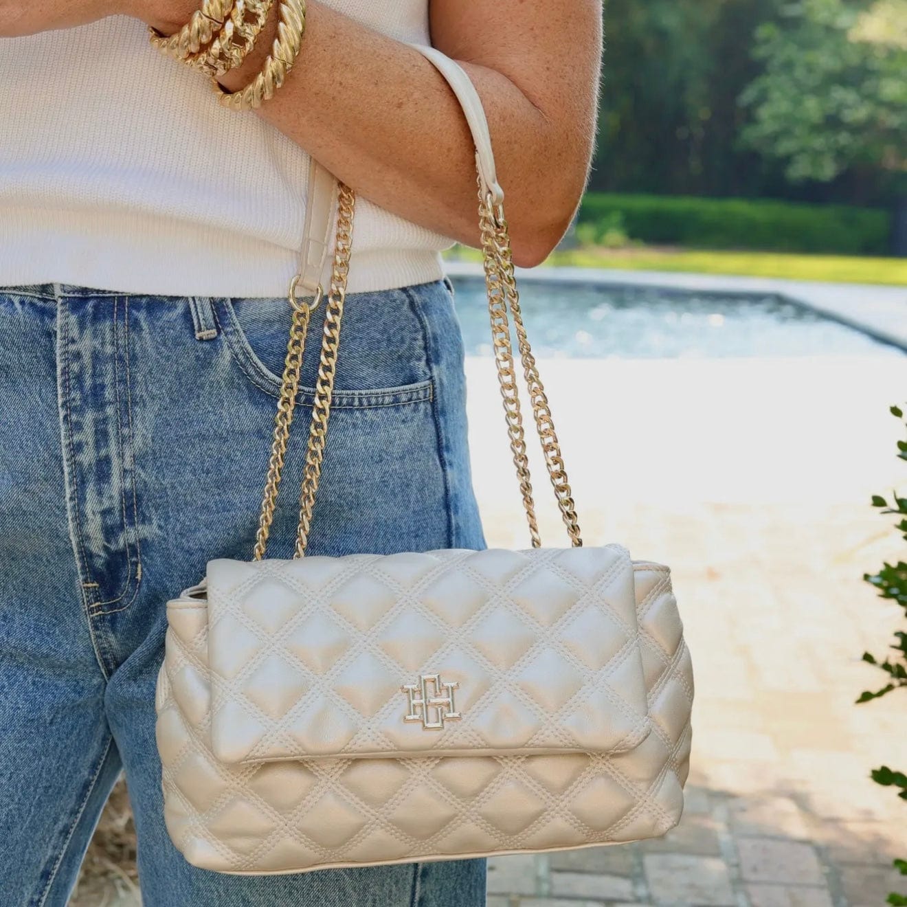 Leigh Quilted Crossbody Pearl Quilted Dq Shabby Chic Boutique and Tanning Salon