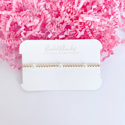 Madi Beaded Bracelet in Gold: Standard 6.75 inch Beaded Blondes