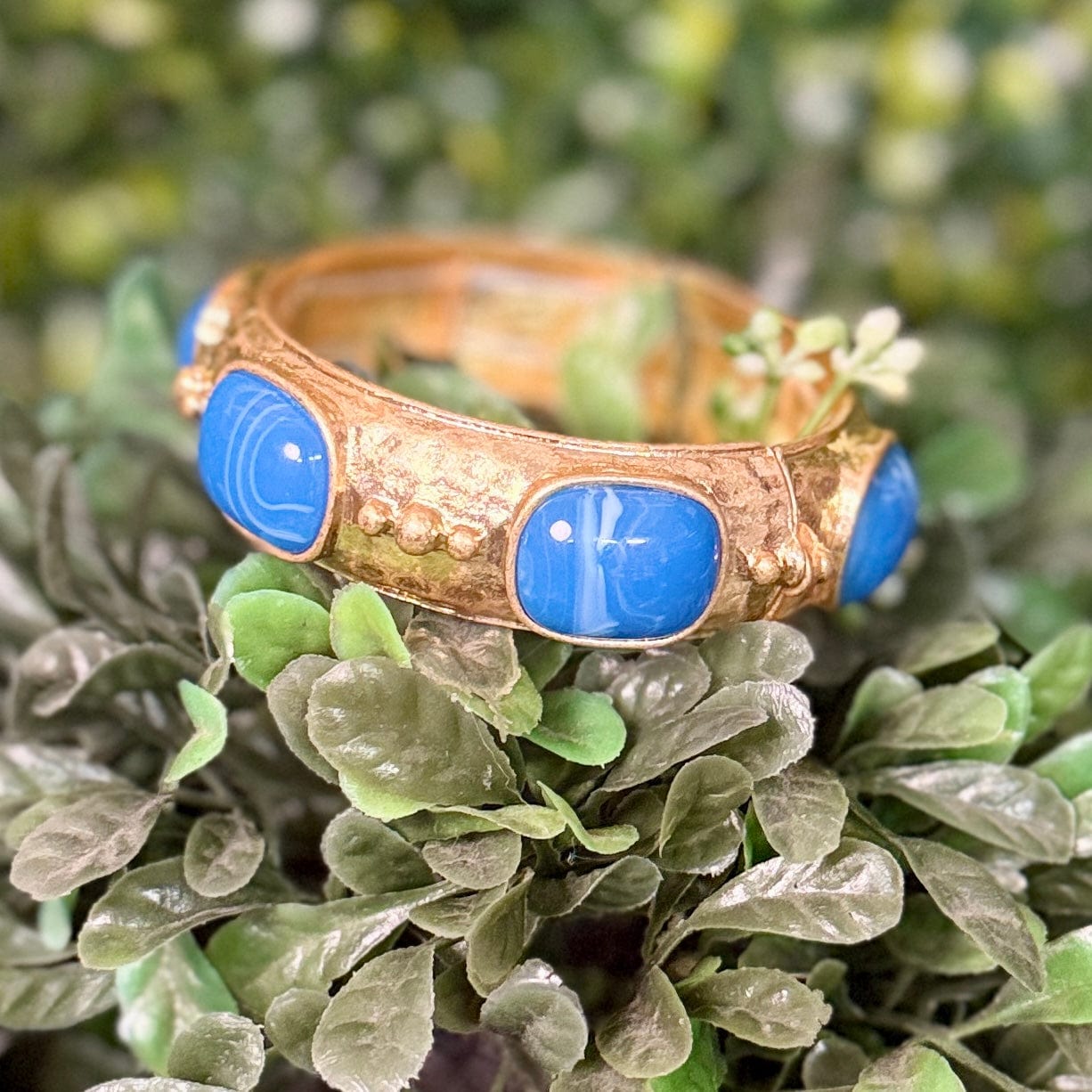 Oval Faux Stone Stretch Bracelet - Blue Shabby Chic Boutique and Tanning Salon