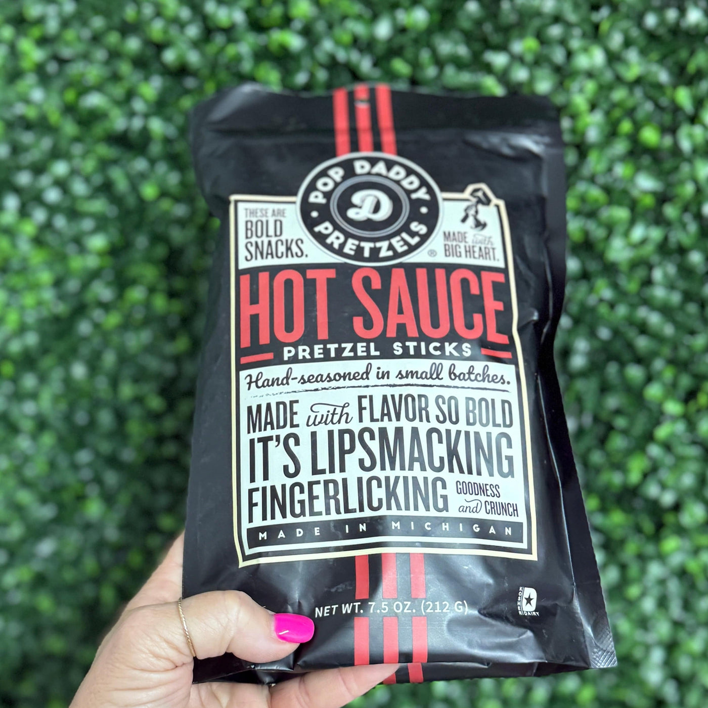 Pop Daddy – Hot Sauce Seasoned Pretzels 7.5oz Shabby Chic Boutique and Tanning Salon