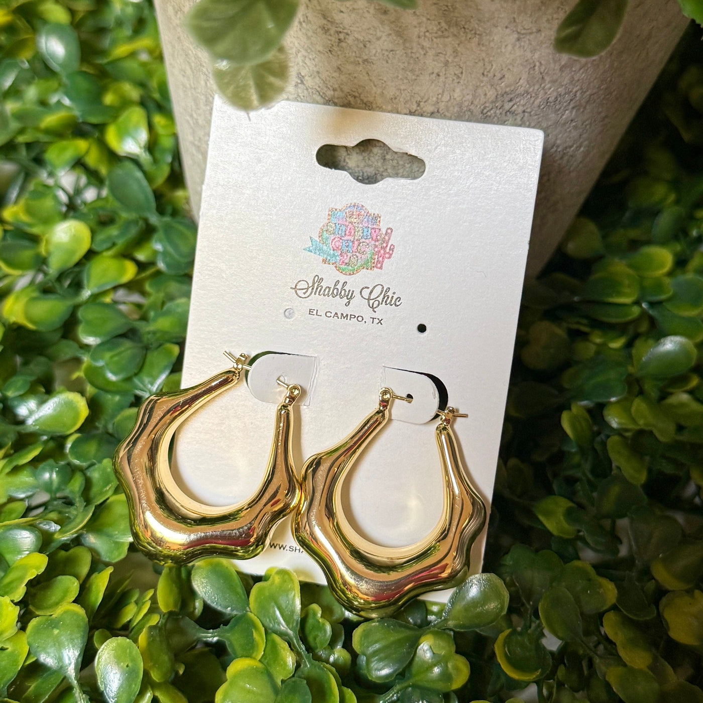 Scalloped Hoop Earrings Shabby Chic Boutique and Tanning Salon Gold