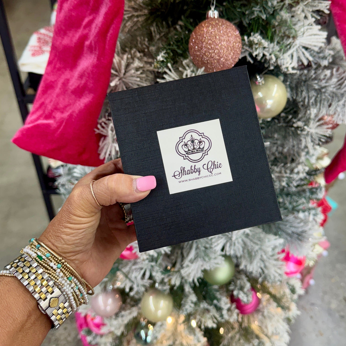 Shabby's Own Candle - Violet/Sandalwood Shabby Chic Boutique and Tanning Salon