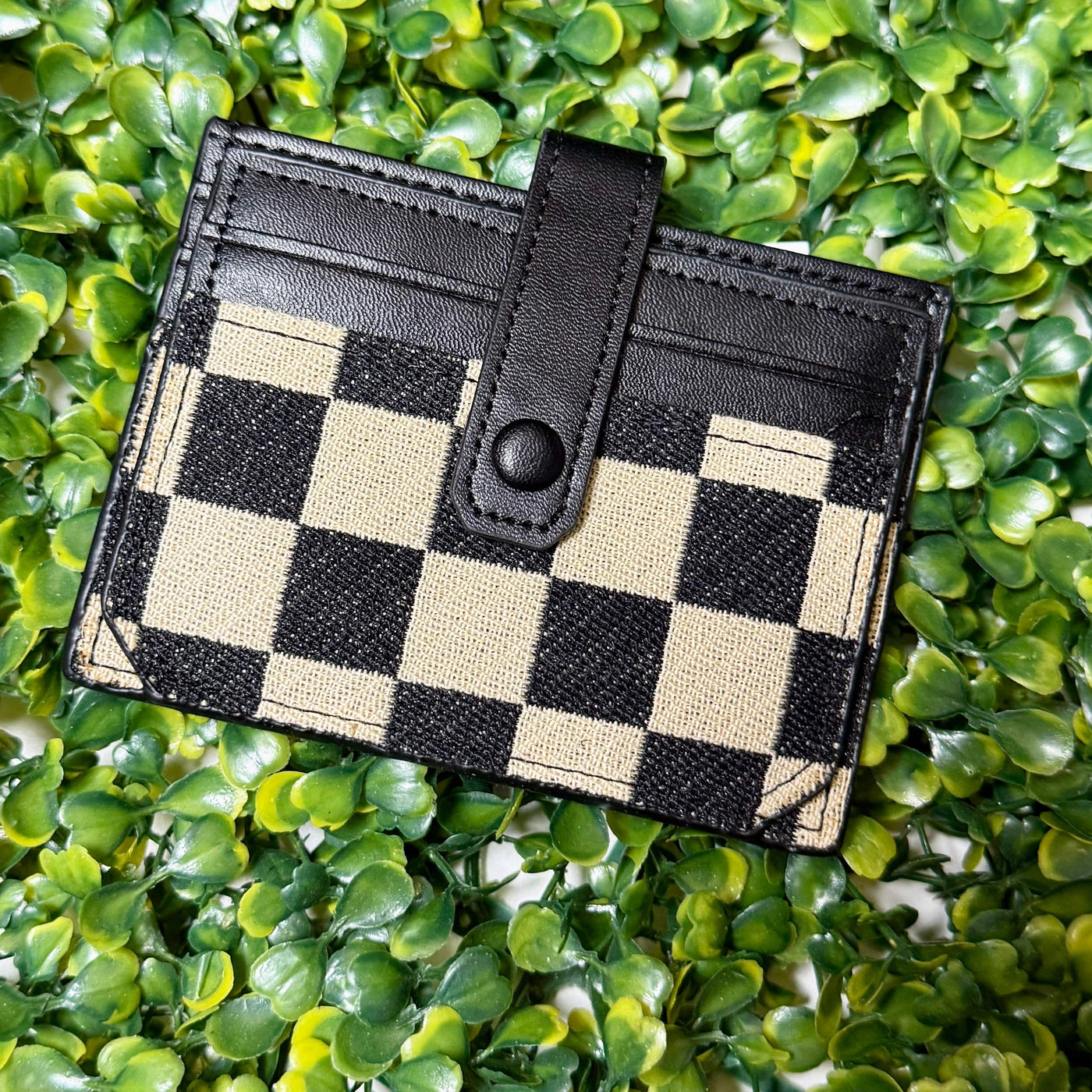 Small Checkered Credit Card Wallet Shabby Chic Boutique and Tanning Salon