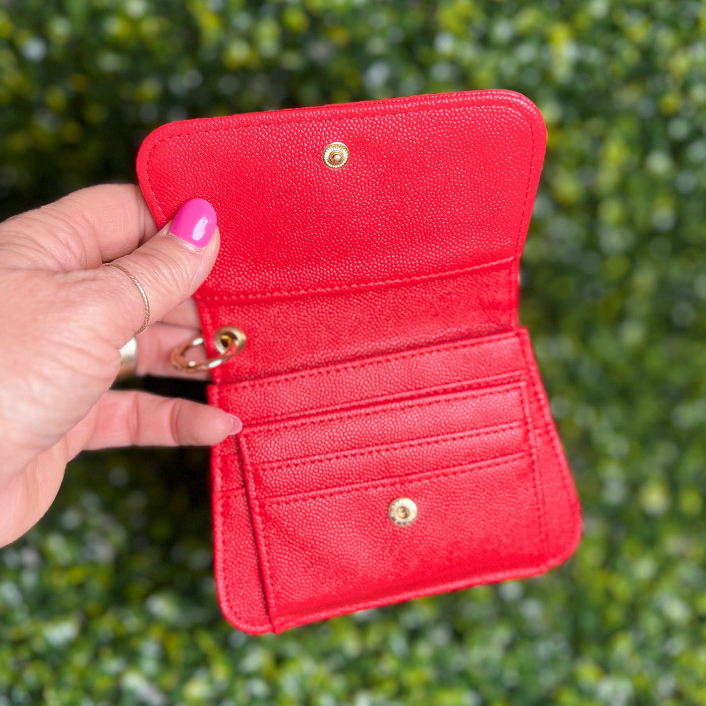 Small Wallets Shabby Chic Boutique and Tanning Salon Red