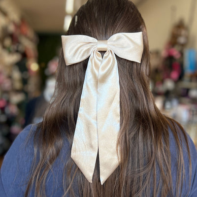 Summer Hairbows Shabby Chic Boutique and Tanning Salon Ivory