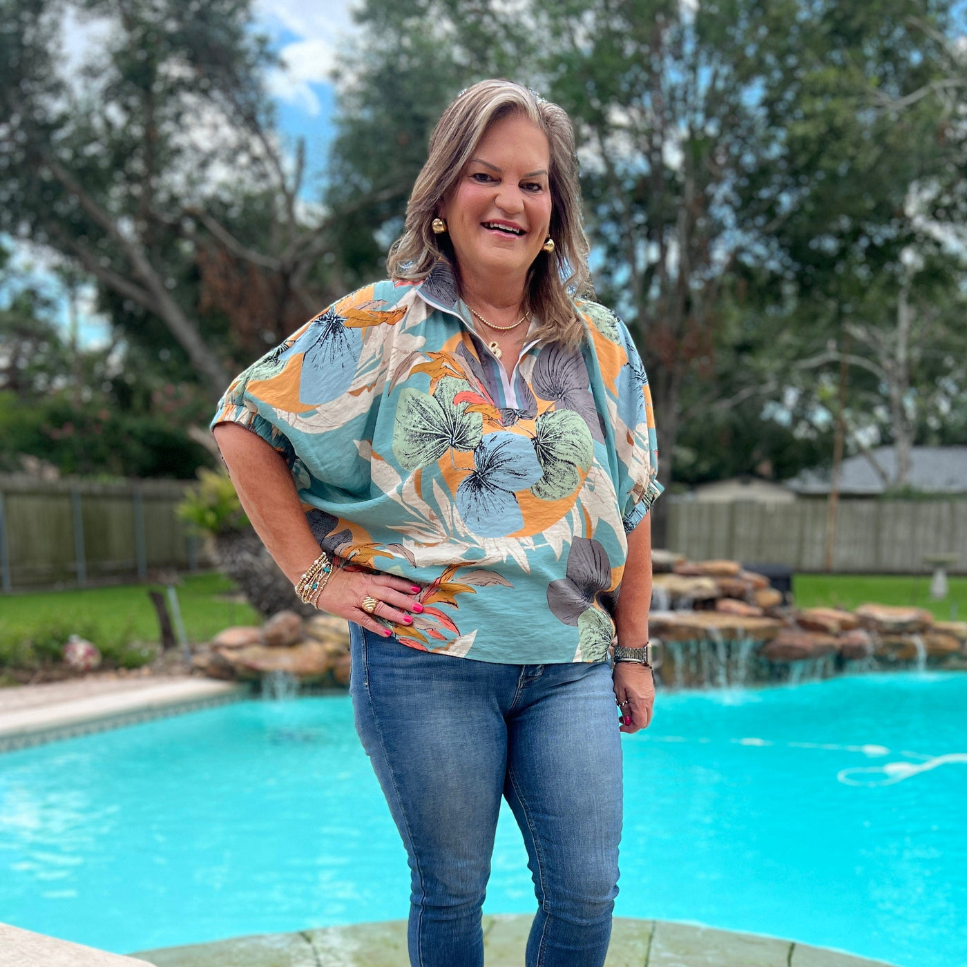 Time to Bloom Top Shabby Chic Boutique and Tanning Salon