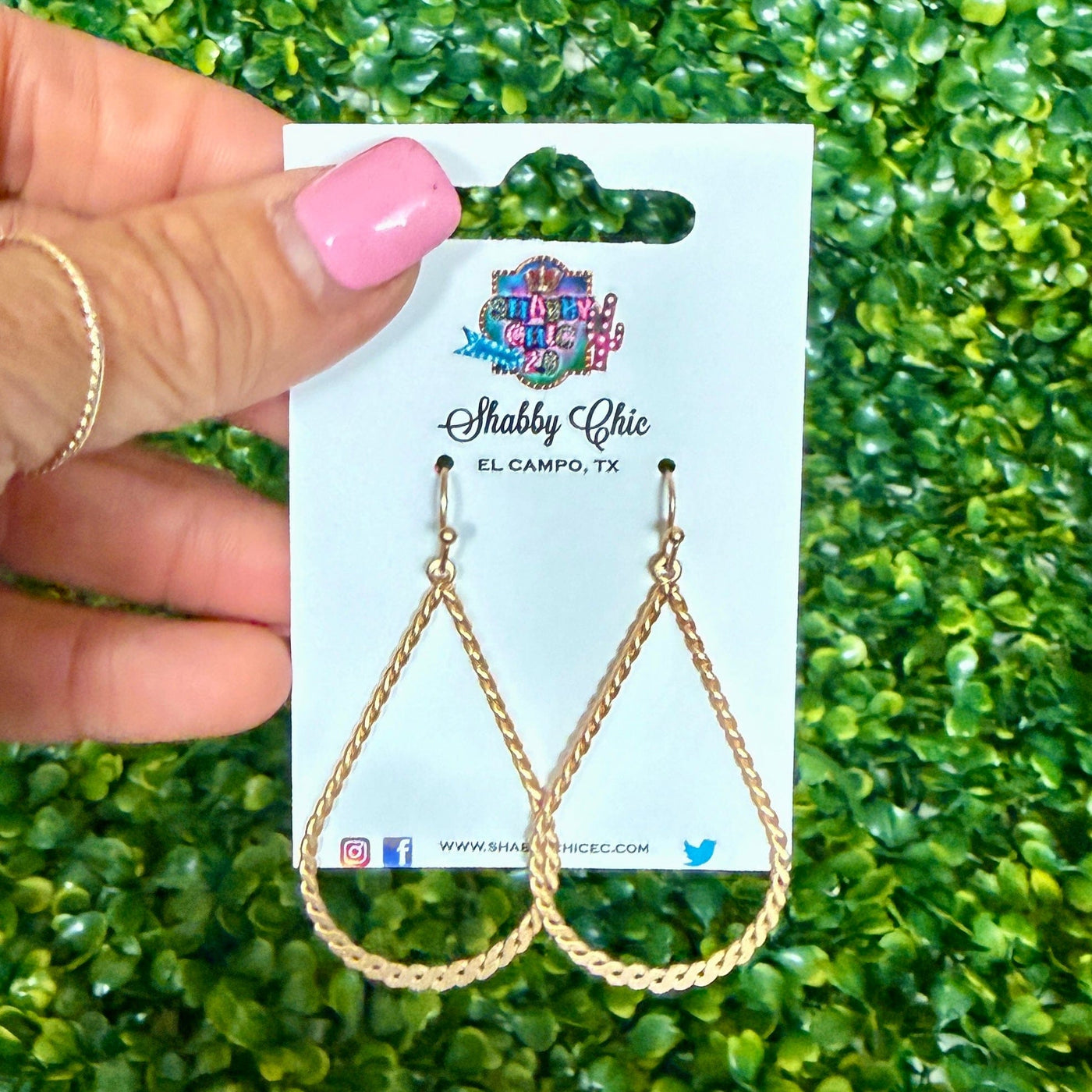 Twisted Teardrop Earrings Shabby Chic Boutique and Tanning Salon