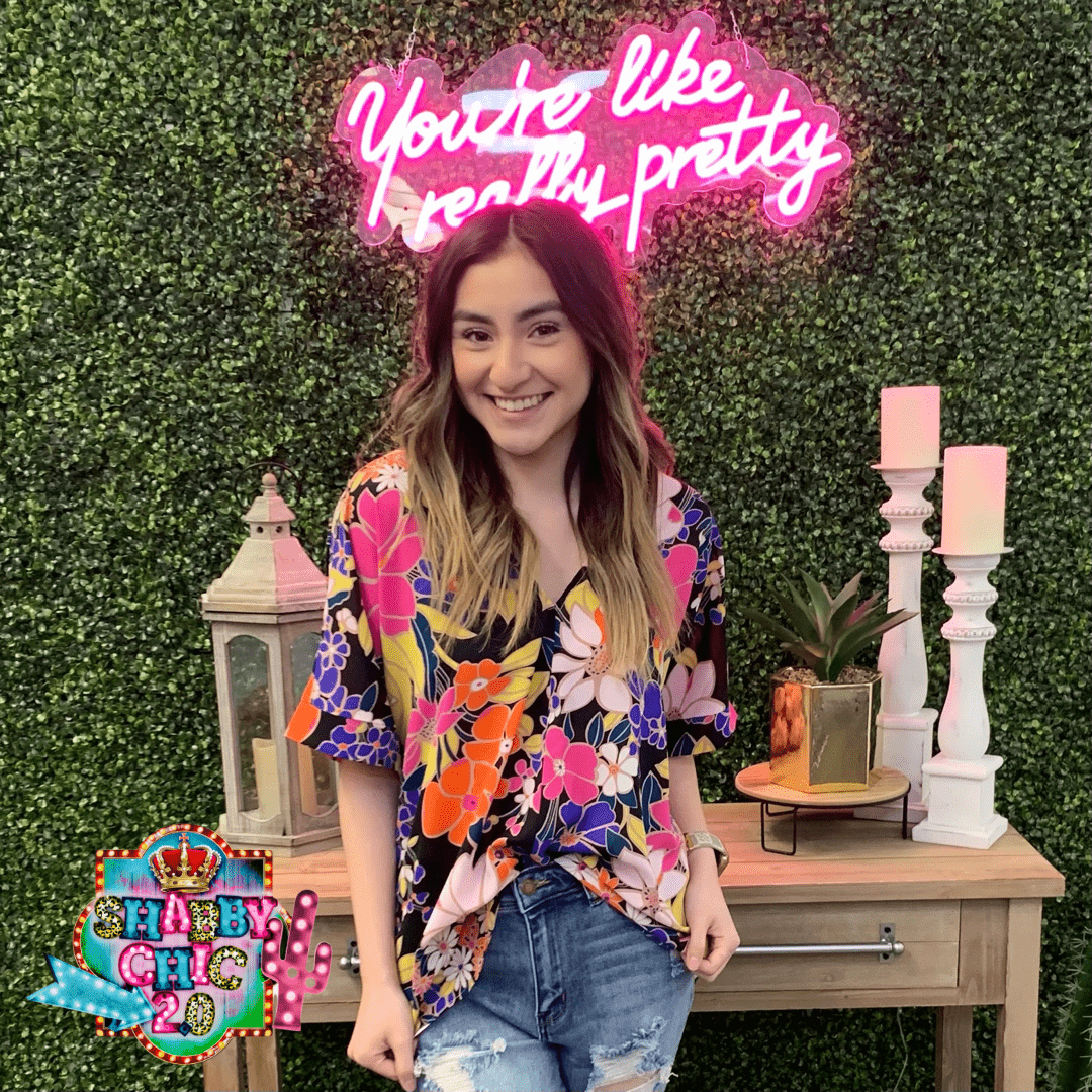 Amazing Flowers Top Shabby Chic Boutique and Tanning Salon