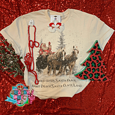 Here Comes Santa Claus Tee Shabby Chic Boutique and Tanning Salon